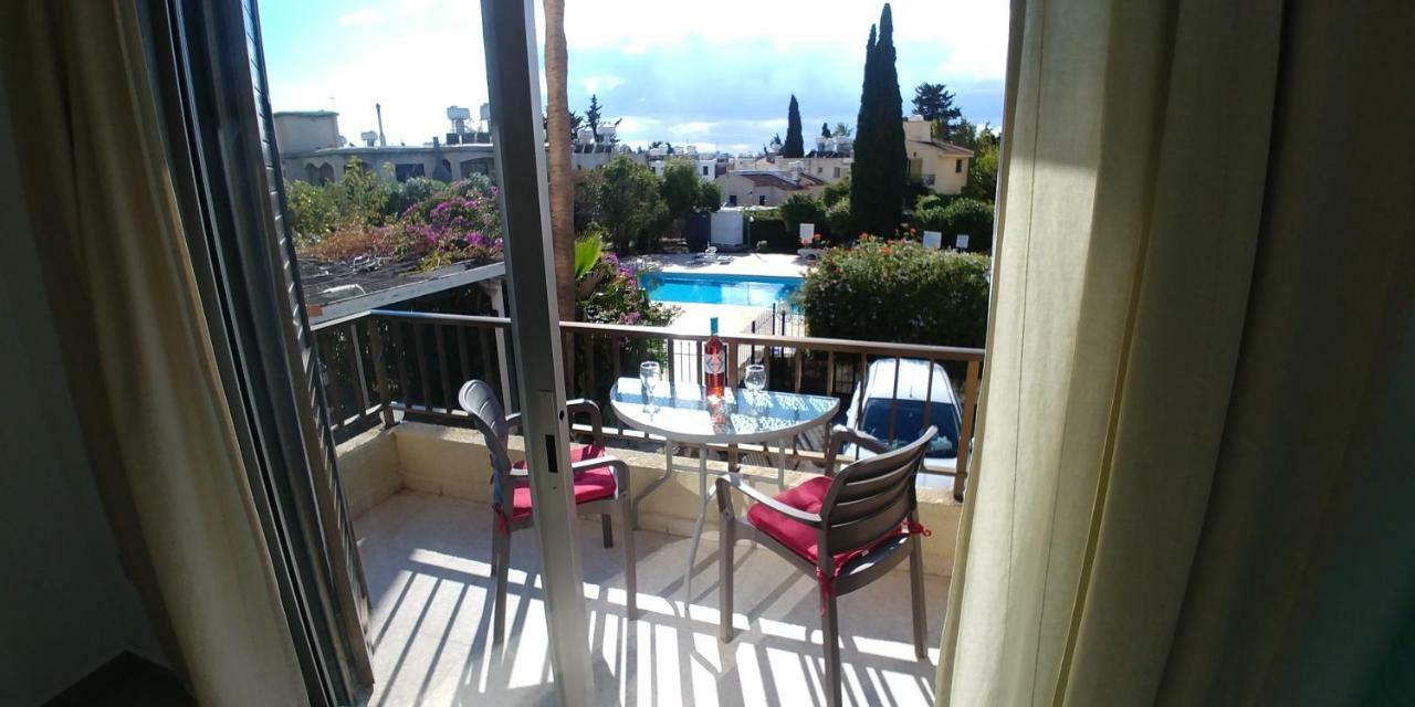 'Chez Antoine' Pool-View 5Min From Sea Apartment Paphos Exterior photo